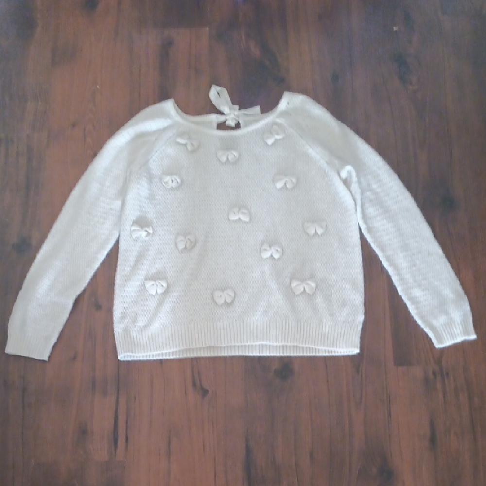 LC Lauren Conrad White Crew Neck Sweater. #110